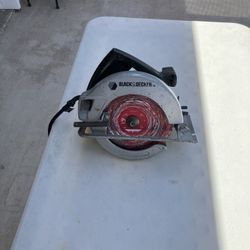 Black & Decker Circular Saw A