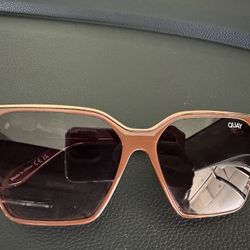 Quay - Level Up Sunglasses 