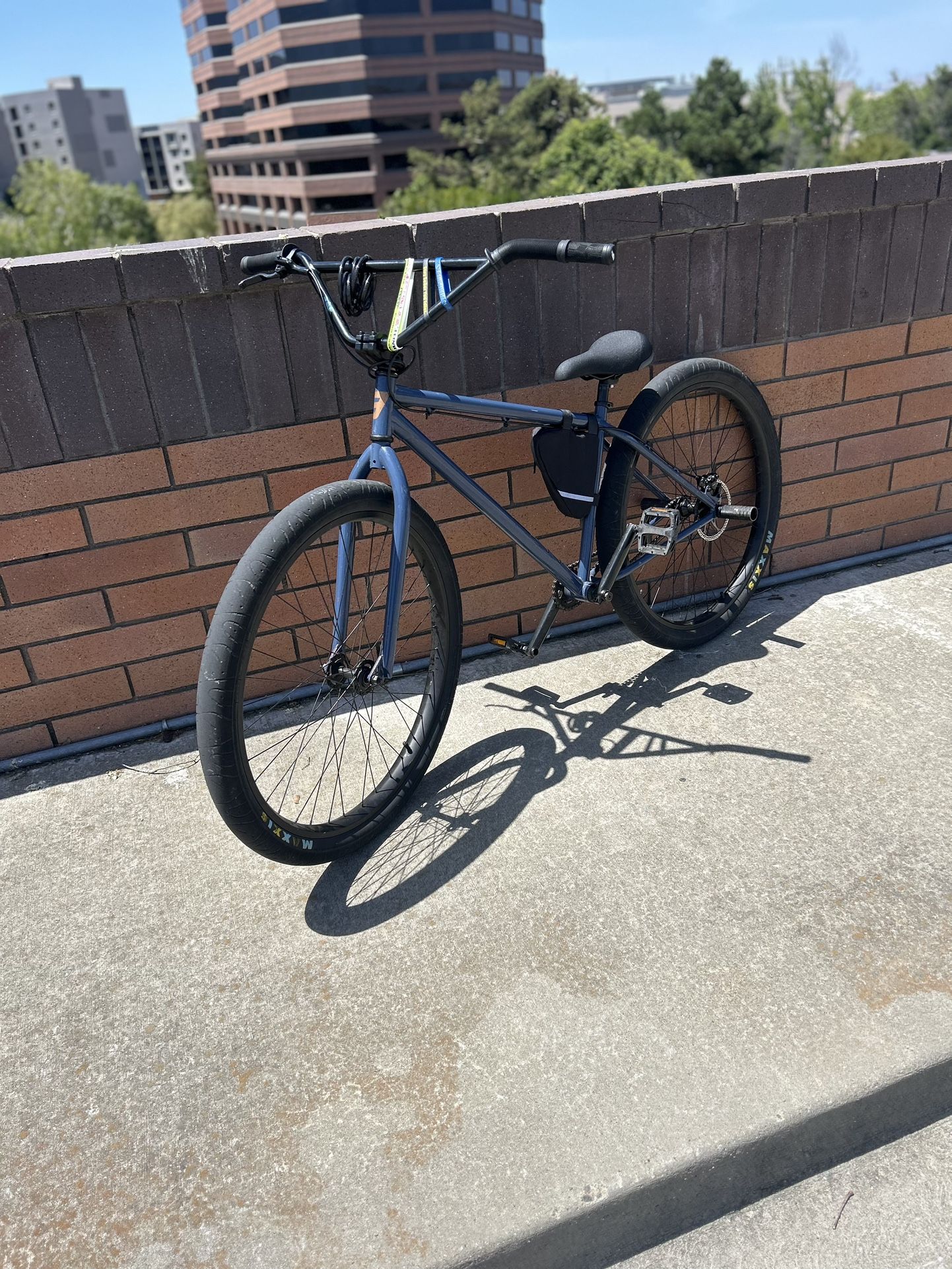 Bomma 29inch