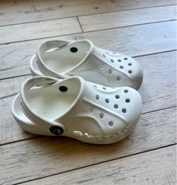 Crocs Classic White - Toddler Size 9