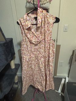 Floral Sleeveless Button-Down Dress