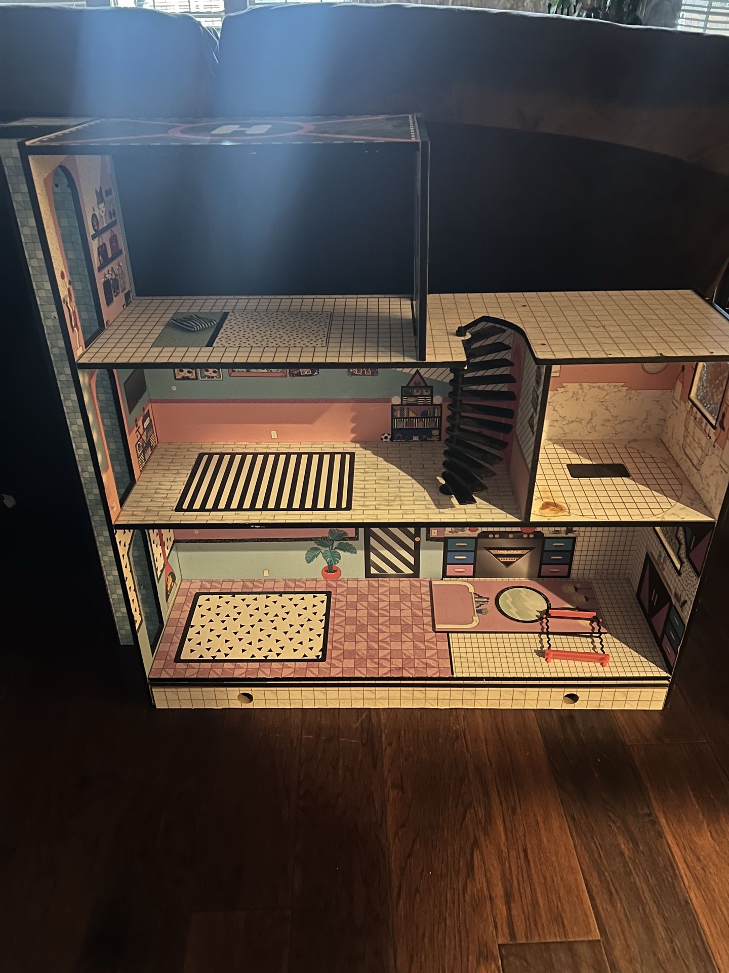 LOL Surprise OMG Real Wood Doll House no furniture. No dolls. Just the house.