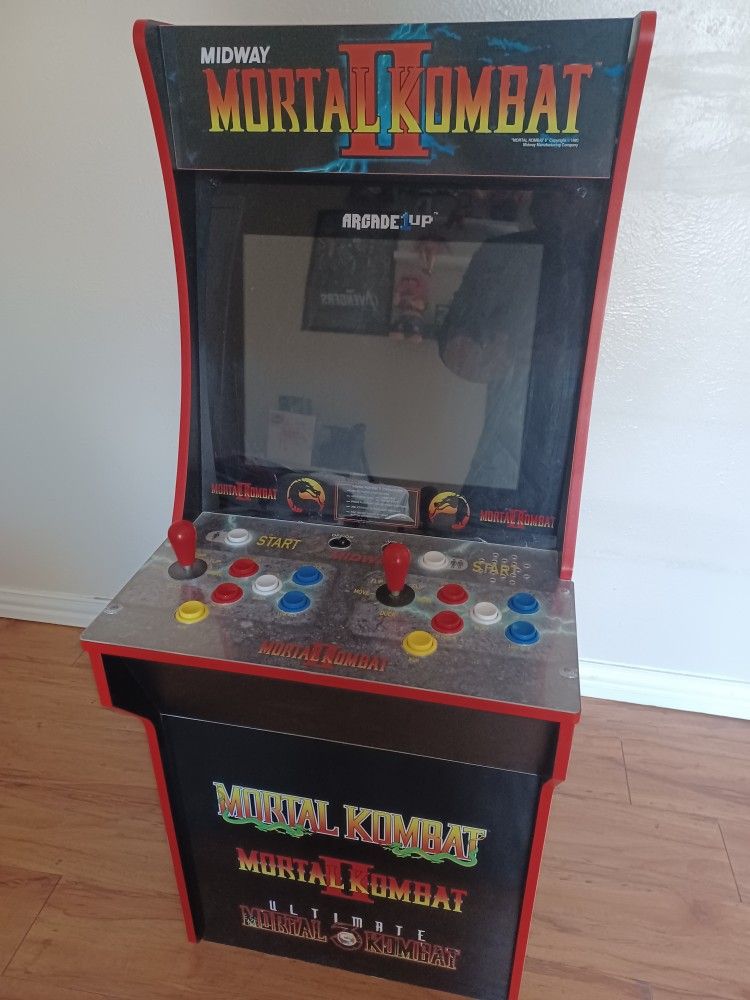 Arcade 1up 4foot Mortal Kombat 1,2,3 Games.. 2nd Joystick Doesn't Work. Read Below