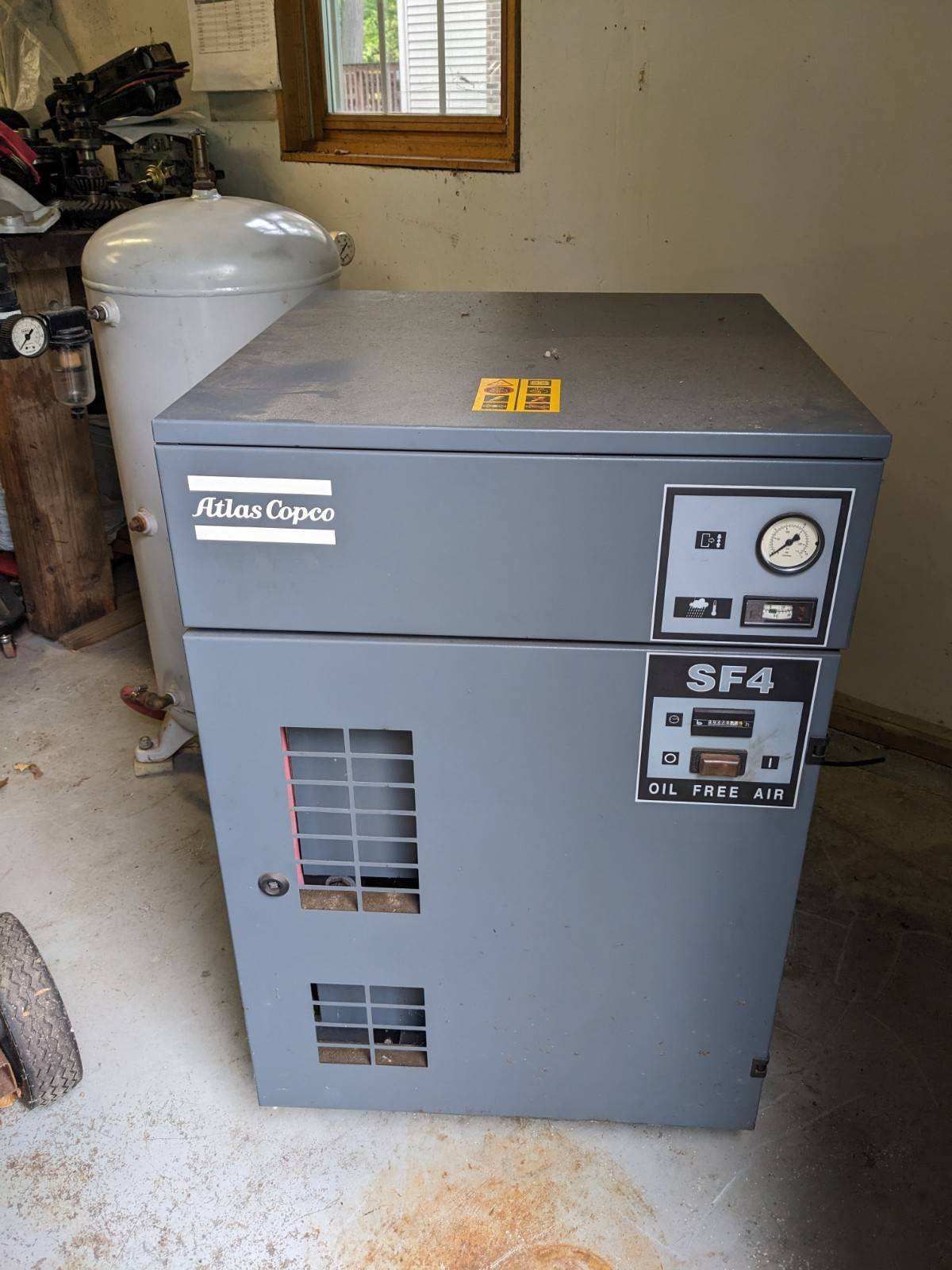 Atlas Copco 3 phase screw type air compressor