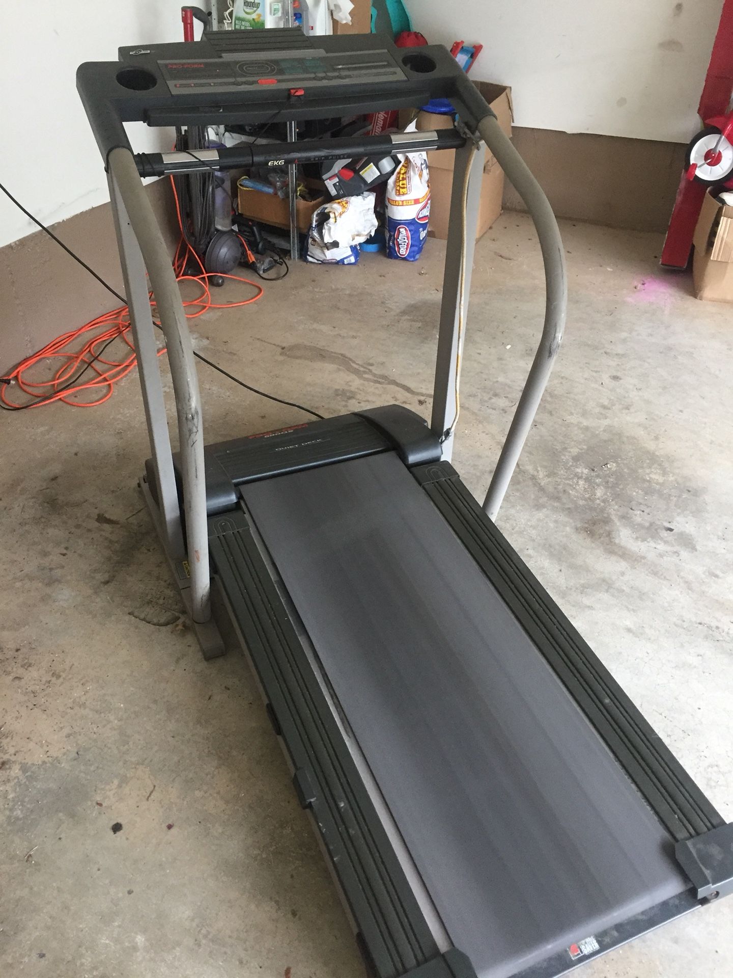 Used Proform 590QS treadmill
