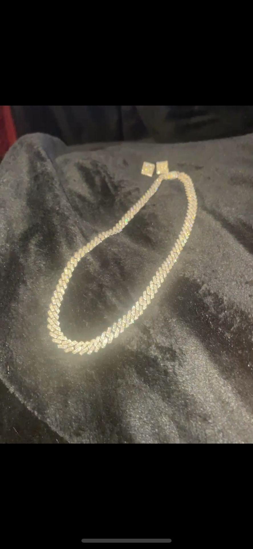 18” 8mm Cuban Link Choker Chain Silver Moissanite