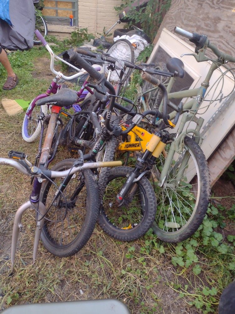 BICICLETAS. PARA REPARAR