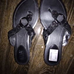 Size 6 Sandals a.n.a 