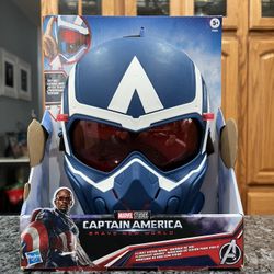 Toy Marvel Studios Captain America Brave New World Flight Vision Mask, Roleplay Toy for Kids 5+ .  Brand New 