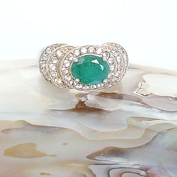 Beautiful Vintage Sterling Silver Emerald and White Topaz Ring, Size 7