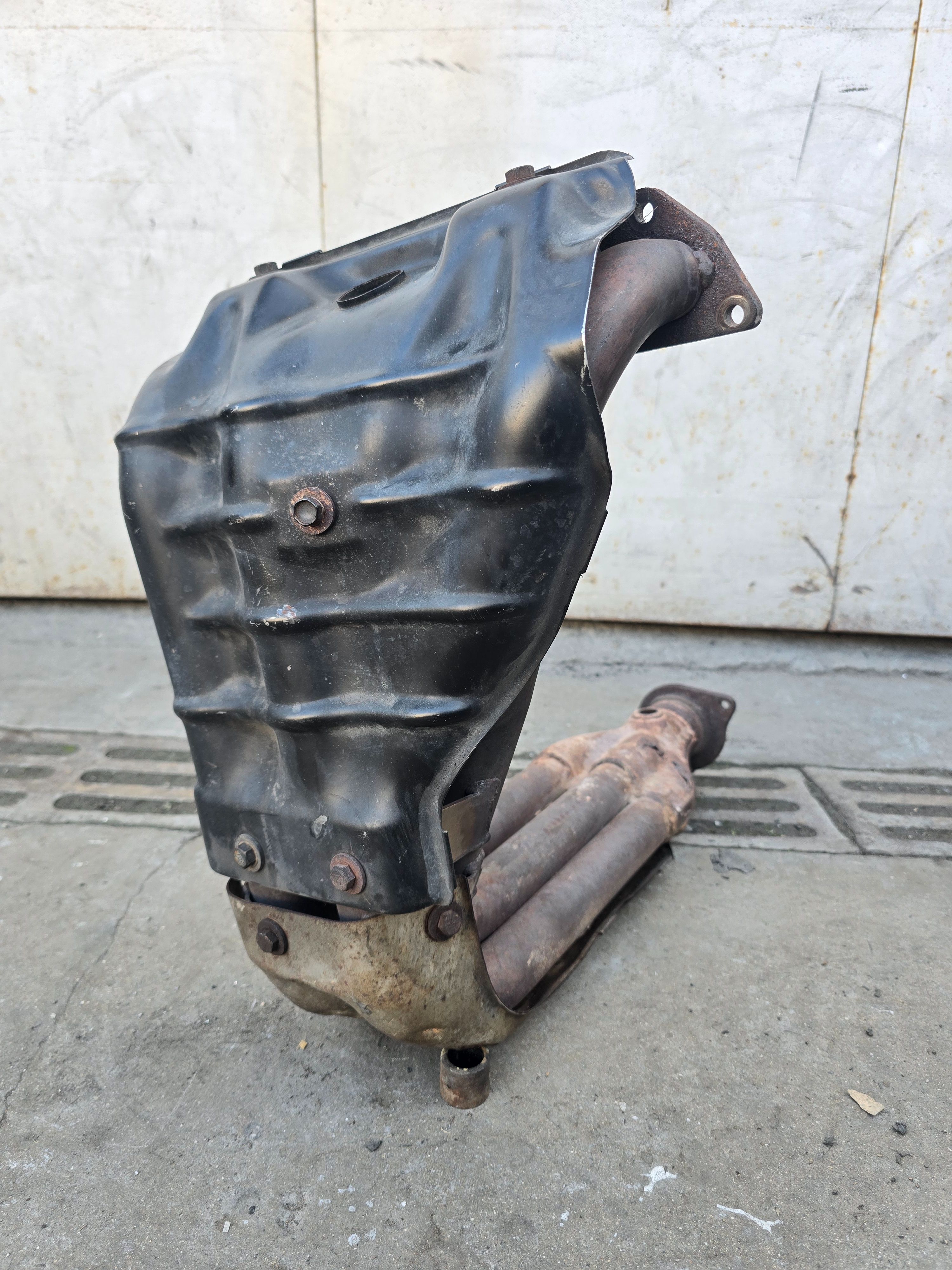 94-01 integra type R JDM header with heat shields