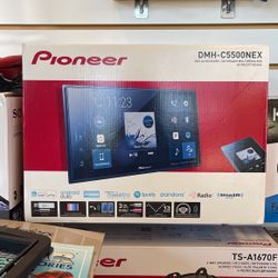 Pioneer DIGITAL MEDIA RECEIVER 8”