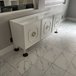 Tv Stand/ Console Table 