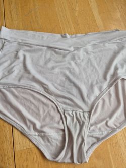 Vanity Fair women's XL underwear $5 obo