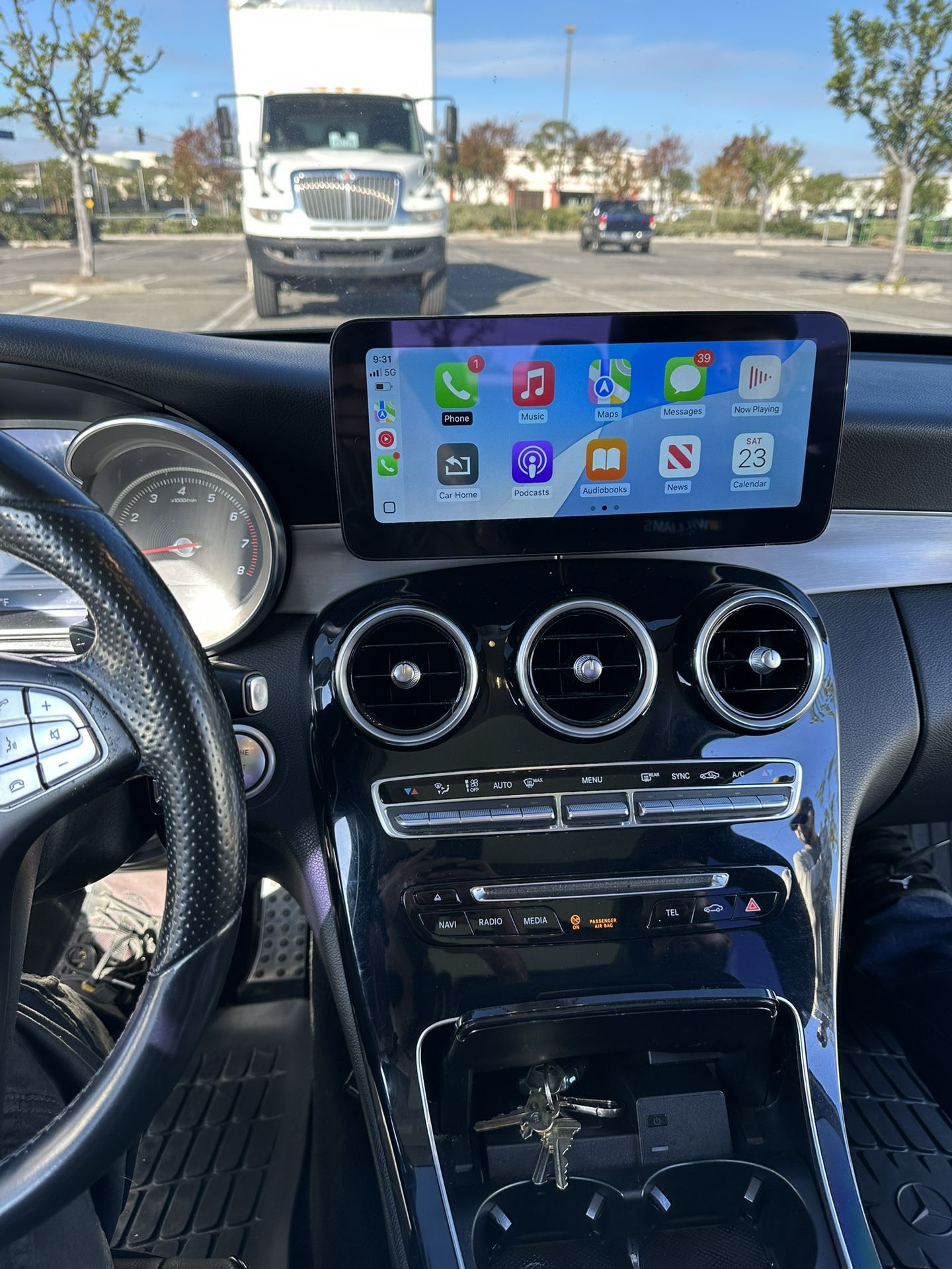 Mercedes Benz Screen Upgrade