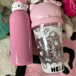 Hello Kitty 