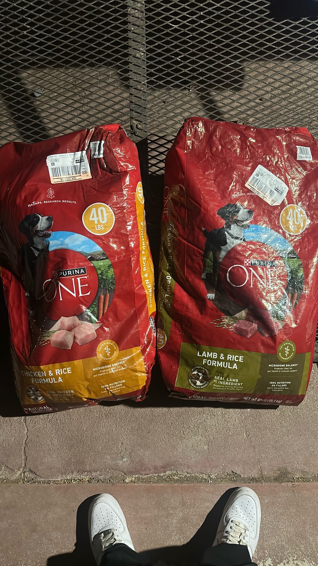 Purina One 40lbs