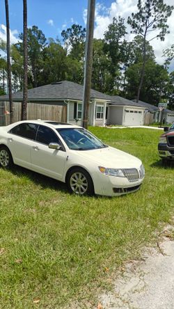 2012 Lincoln MKZ