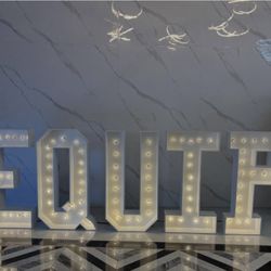 Marquee letters 