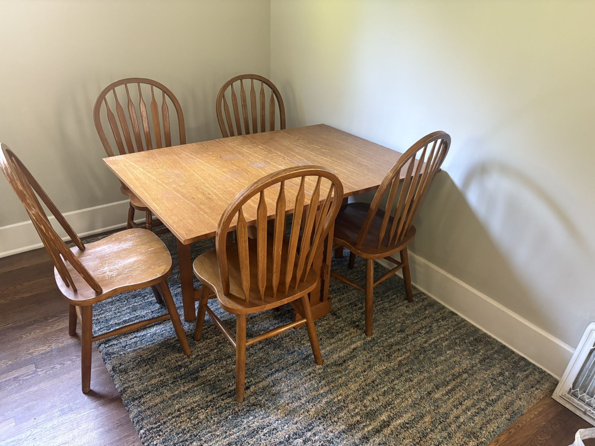 Wood Table With Chairs