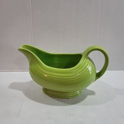 Fiesta Fiestaware Gravy Sauce Boat - Chartreuse  HLC Vintage New Old Stock 