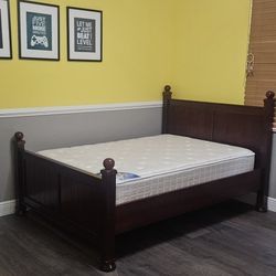 Full Bed W/ Mattress, Bellini
