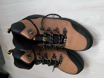 Steel toe boots size 13