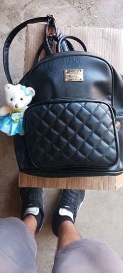 Back Pack (Huanyingshiyong)