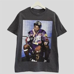 VINTAGE STYLE “KOBE BRYANT” TEE SIZE S,M,L,XL,2XL
