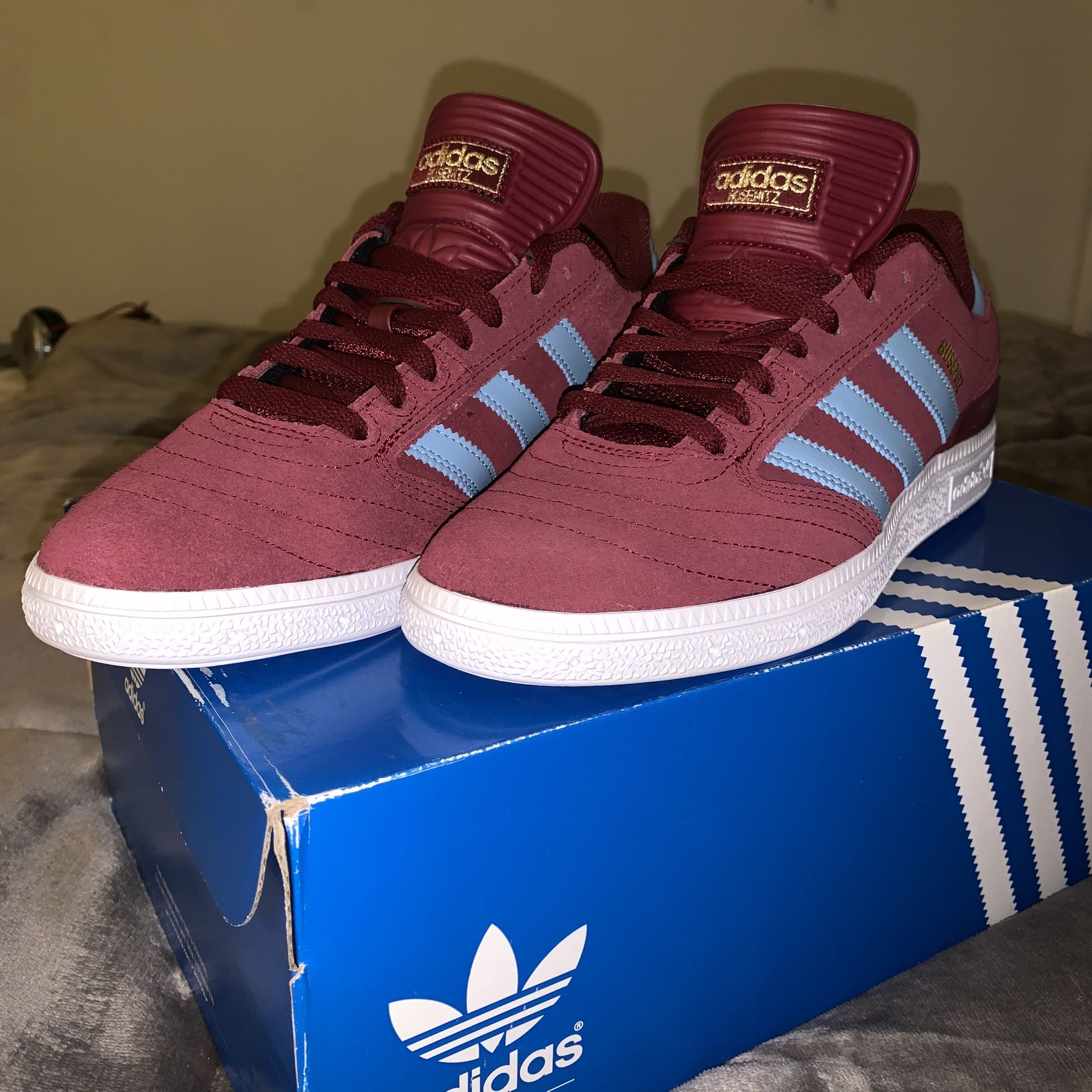 Adidas Originals Size 8