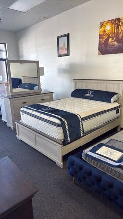 Queen 4 pc bedroom set