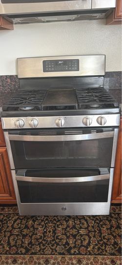 GE stainless steel gas stove