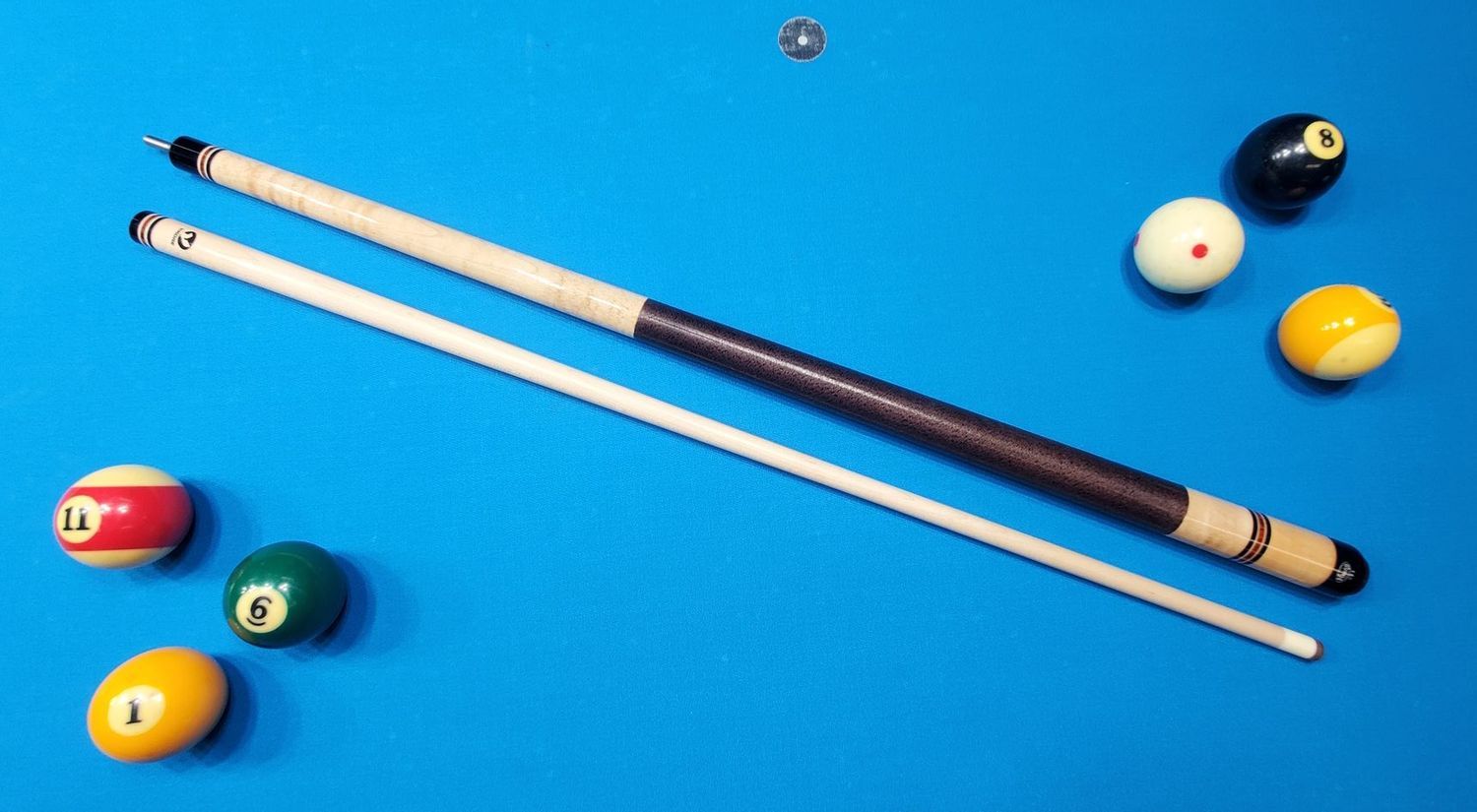Viking B3026 Pool Cue