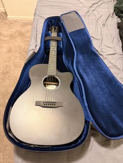 Martin - jet black - electric acoustic