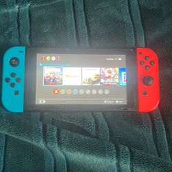 Nintendo Switch 