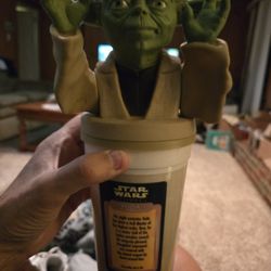 5 Different Star Wars Cup Tops 