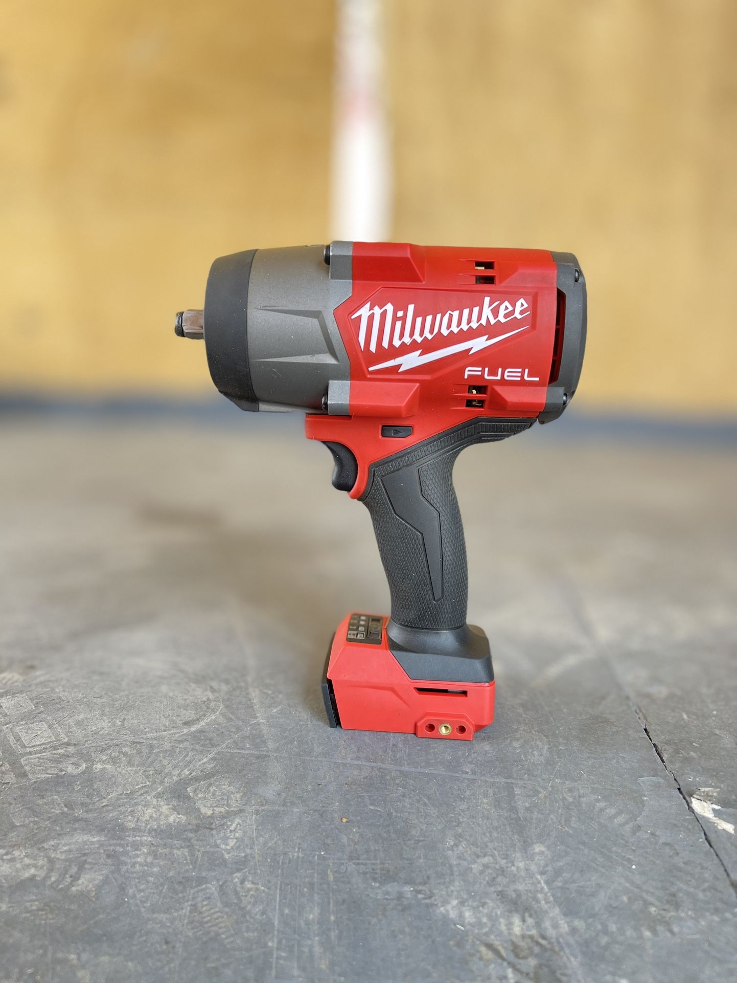 Milwaukee M18 FUEL 18V Lithium-Ion Brushless Cordless 1/2 in. Impact Wrench with Friction Ring (Tool-Only