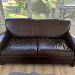 Pottery Barn Leather Sofa By Michell Gold And Bob Williams 