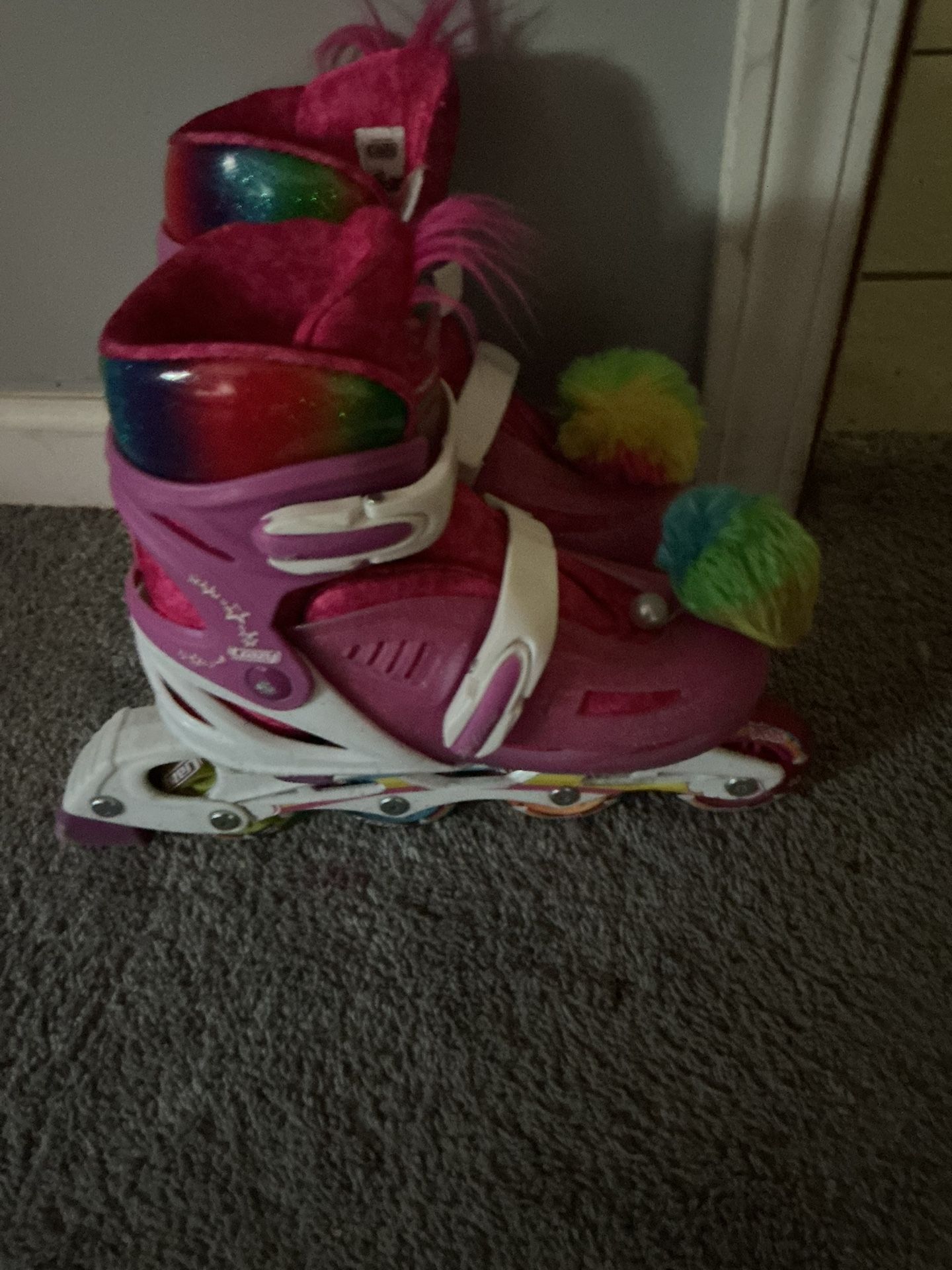Trolls Skates