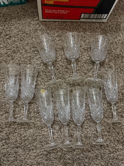 Cristal D’Arques Masquerade wine glasses