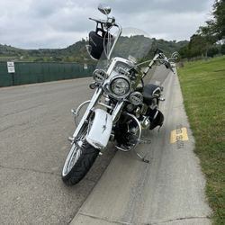 2005 Harley Davidson Softail Deluxe FLSTN