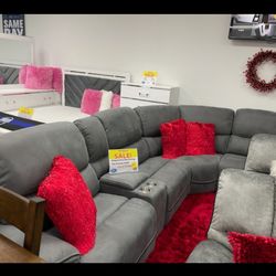 *Weekend Special!!!*---Sophisticated Alejandra Gray Fabric Reclining Sectional Sofa---Delivery And Financing Available😉