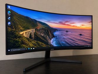 Samsung Odyssey G5 34” Curved Ultrawide Gaming Monitor 165Hz QHD