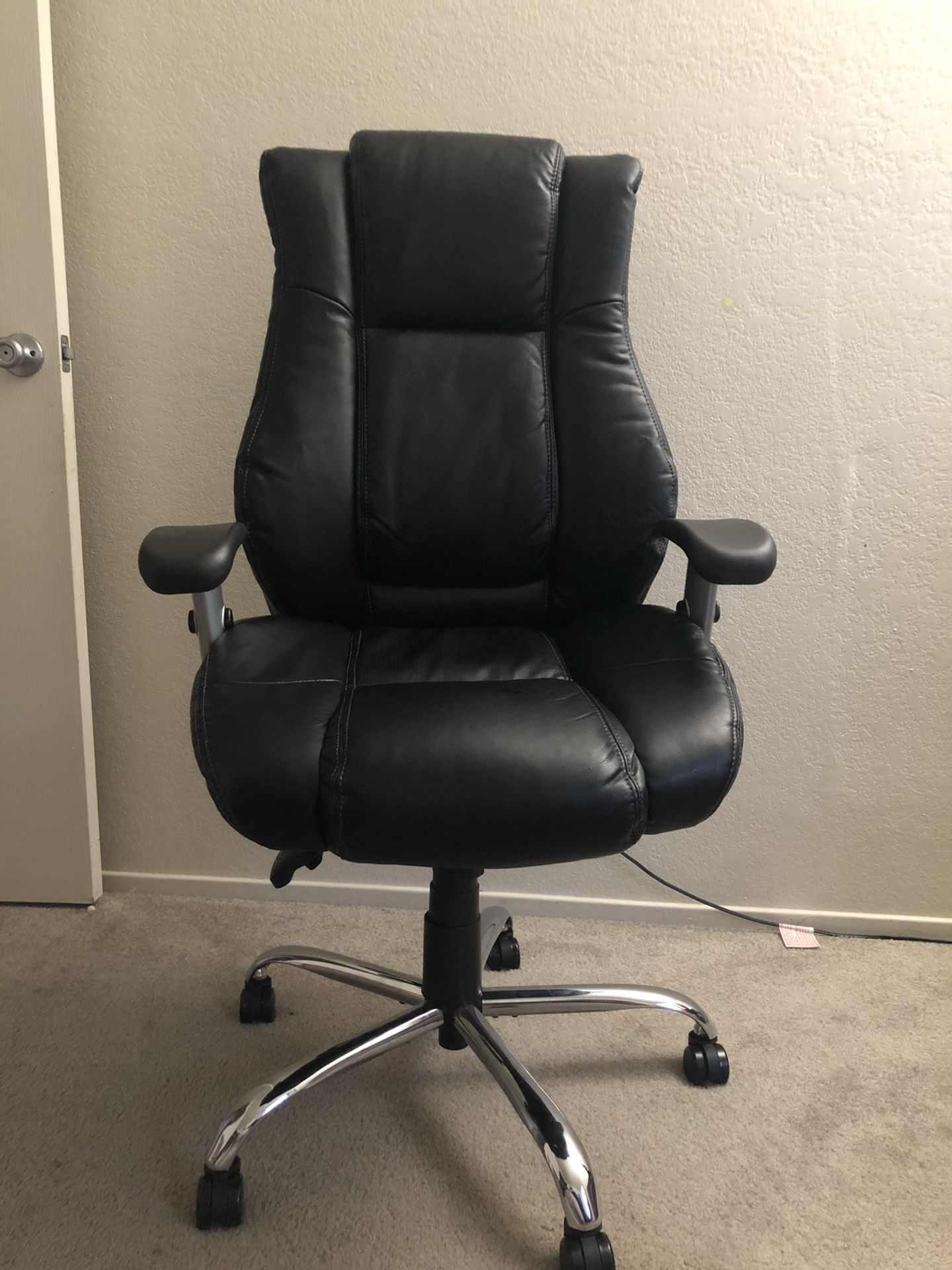 Office Chair Ergonomic- Adjustable , Swivel Comfortable , Rolling