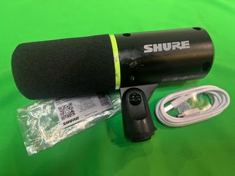 SHURE MV6 dynamic microphone USB PC Mic for Streaming, gaming and more