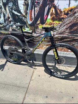 2024 Scott Spark World Cup RC XC Bike