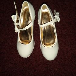 Girls Shoes