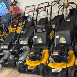 Honda And Toro, Dewalt , Murray Lawn mower Different Price 