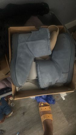 Size 11 Ugg