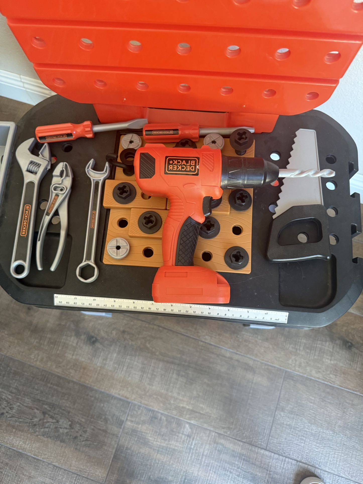 Black+Decker Kids Work Bench